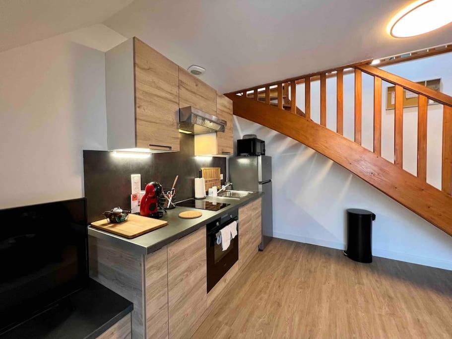 בסאנקון Appartement Centre-Ville / 6 Prsn / Bord Du Doubs / Au Pied De La Citadelle מראה חיצוני תמונה